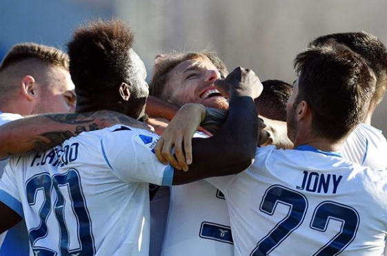 AL BRESCIA NON BASTA BALOTELLI. LA LAZIO NON SI FERMA.