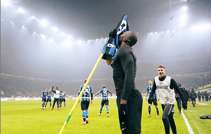 SAN SIRO SI TINGE DI NERAZZURRO