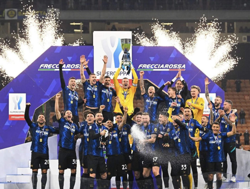 SUPERCOPPA ALLINTER: ZHANG PREMIA TUTTI