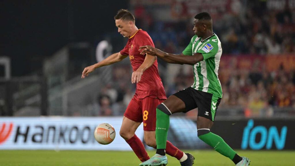 ROMA - BETIS SIVIGLIA:GIALLOROSSI BEFFATI NEL FINALE