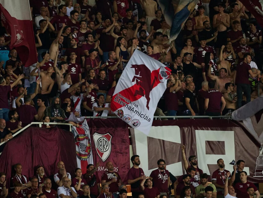 Torino - curva granata