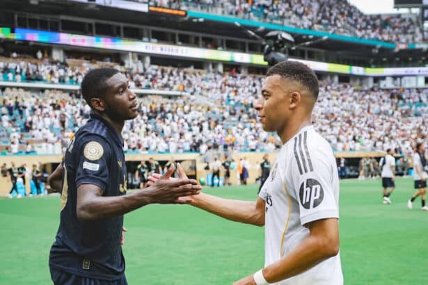 Kolo Muani e Kylian Mbappè