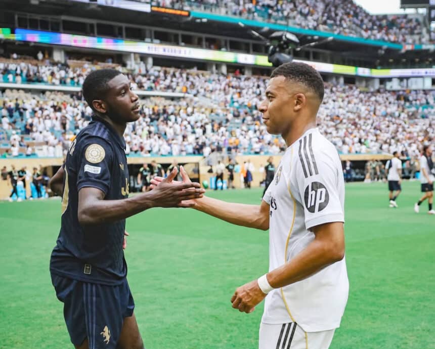 Kolo Muani e Kylian Mbappè